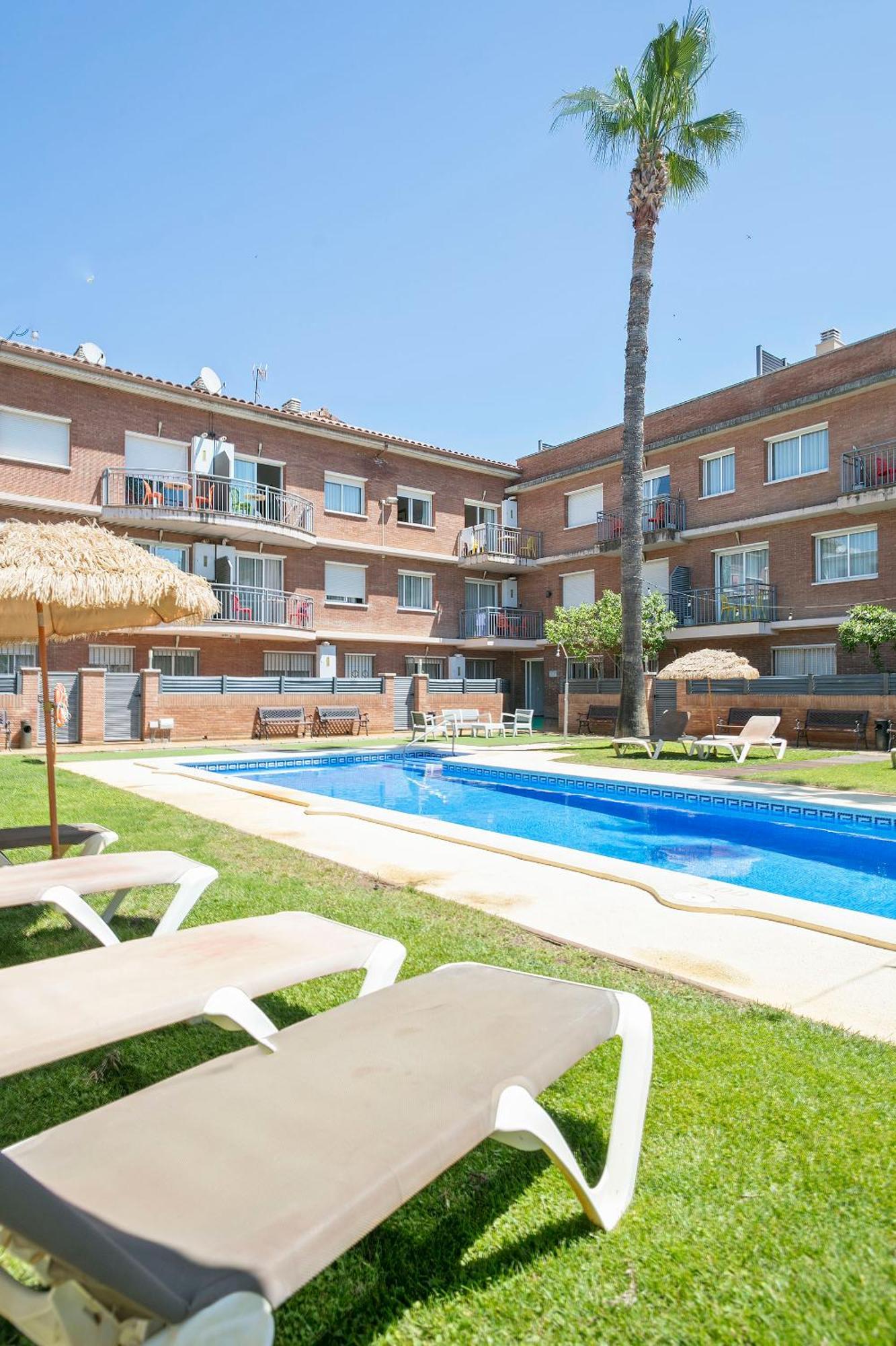 Apartamentos Velor Castelldefels Buitenkant foto