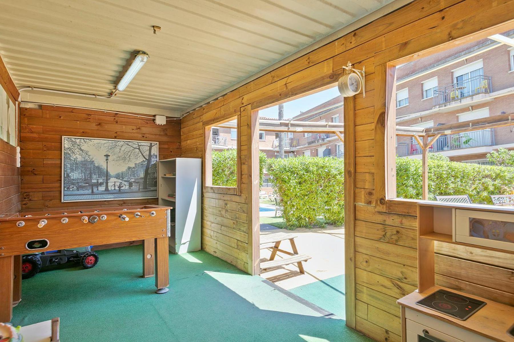 Apartamentos Velor Castelldefels Buitenkant foto